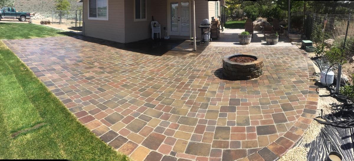 Paver patio done by GBC